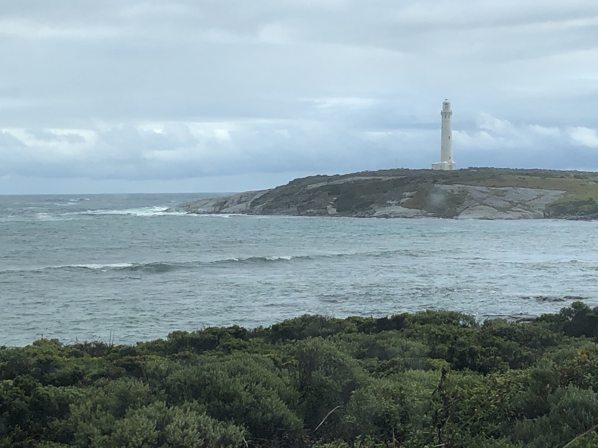 2020-03-31b Cape Leeuwin LH - where Indian & Southern Oceans meet